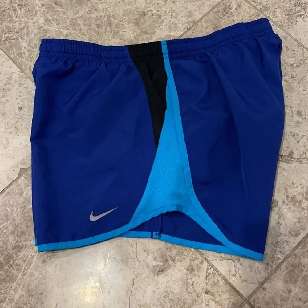 Nike Dri-Fit Tempo Running Shorts Small Blue